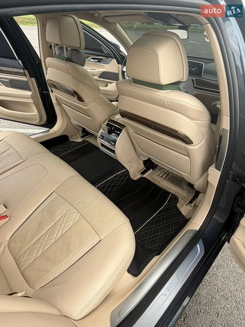 2016 BMW 7er - мініатюра 19