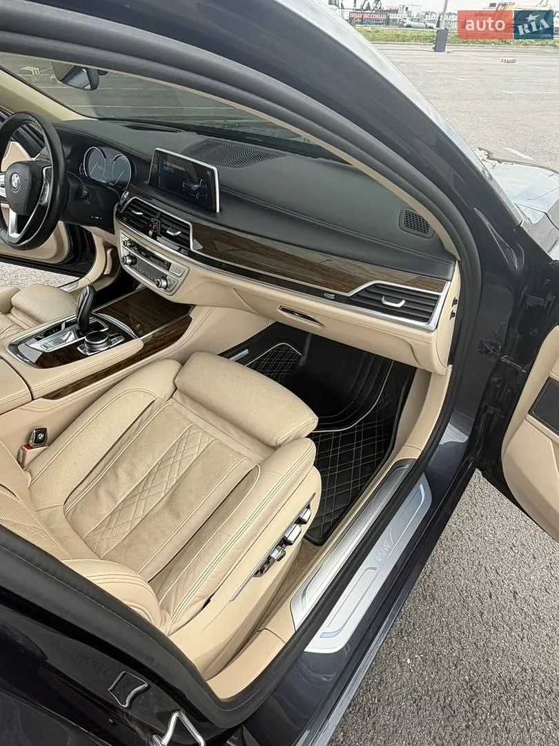 2016 BMW 7er - мініатюра 20