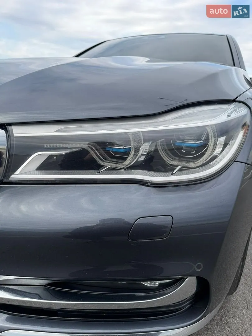 2016 BMW 7er - мініатюра 27