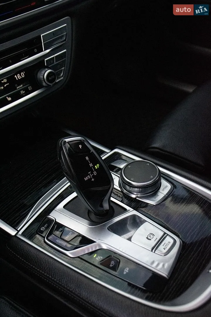 2018 BMW 7er - мініатюра 30