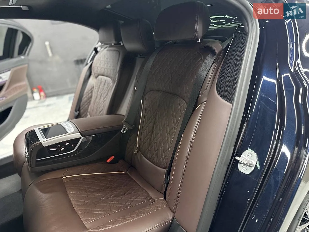 2022 BMW 7er - мініатюра 16
