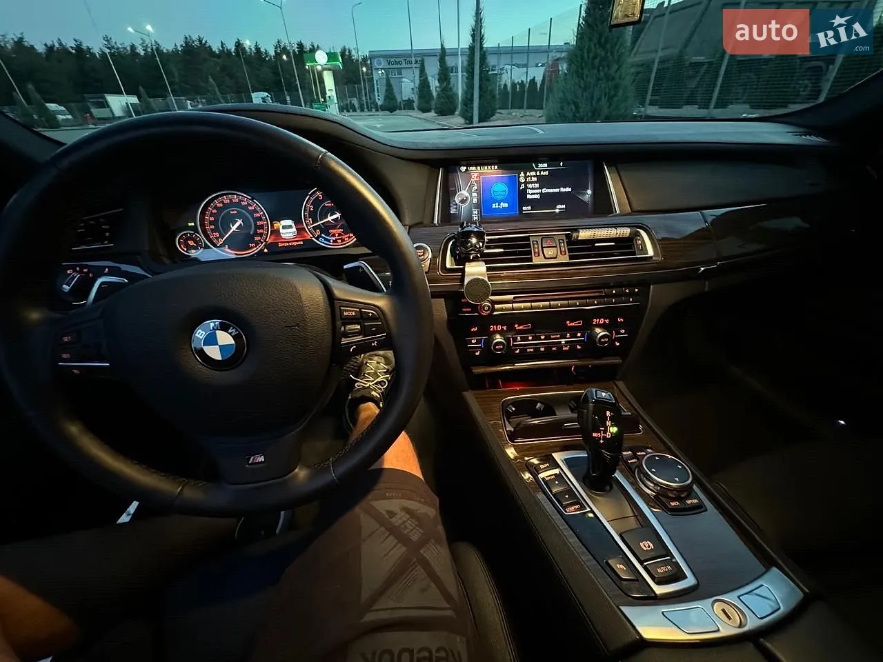 2015 BMW 7er - мініатюра 13