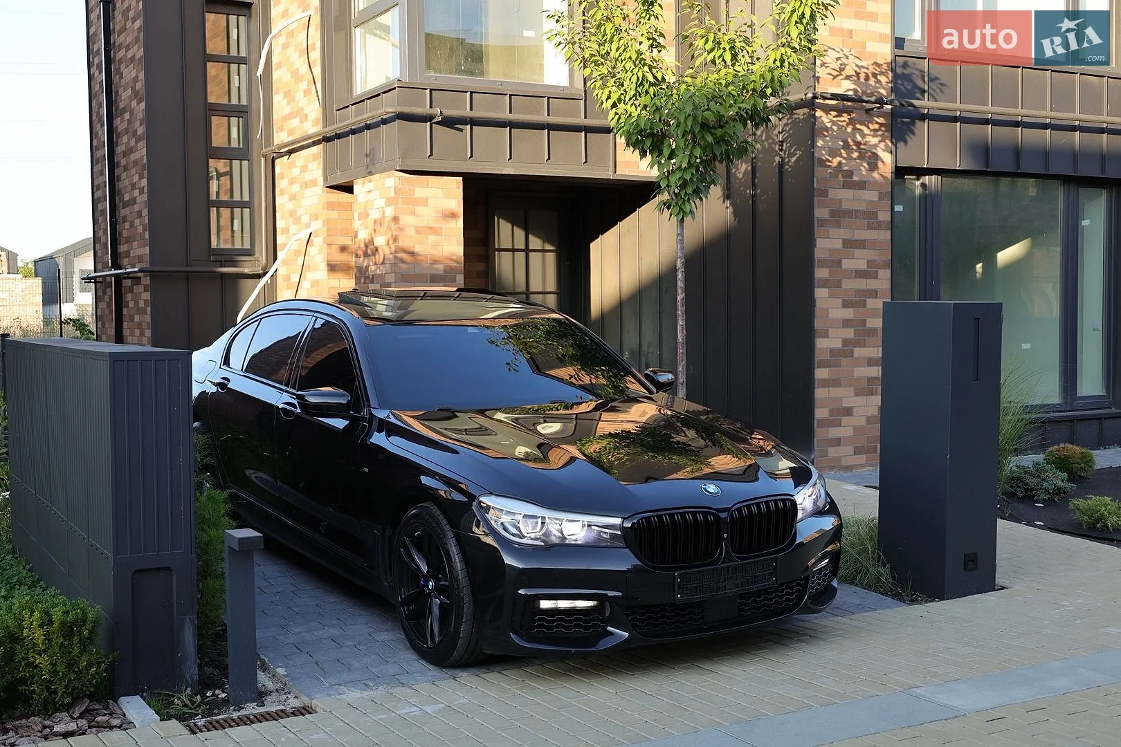 2015 BMW 7er - мініатюра 9