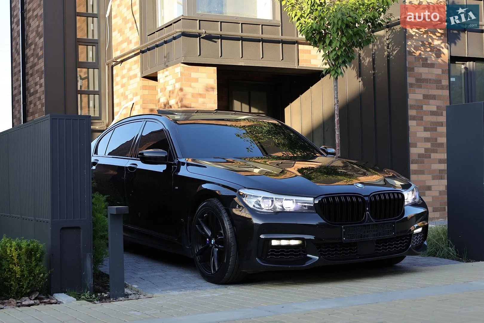 2015 BMW 7er - мініатюра 10
