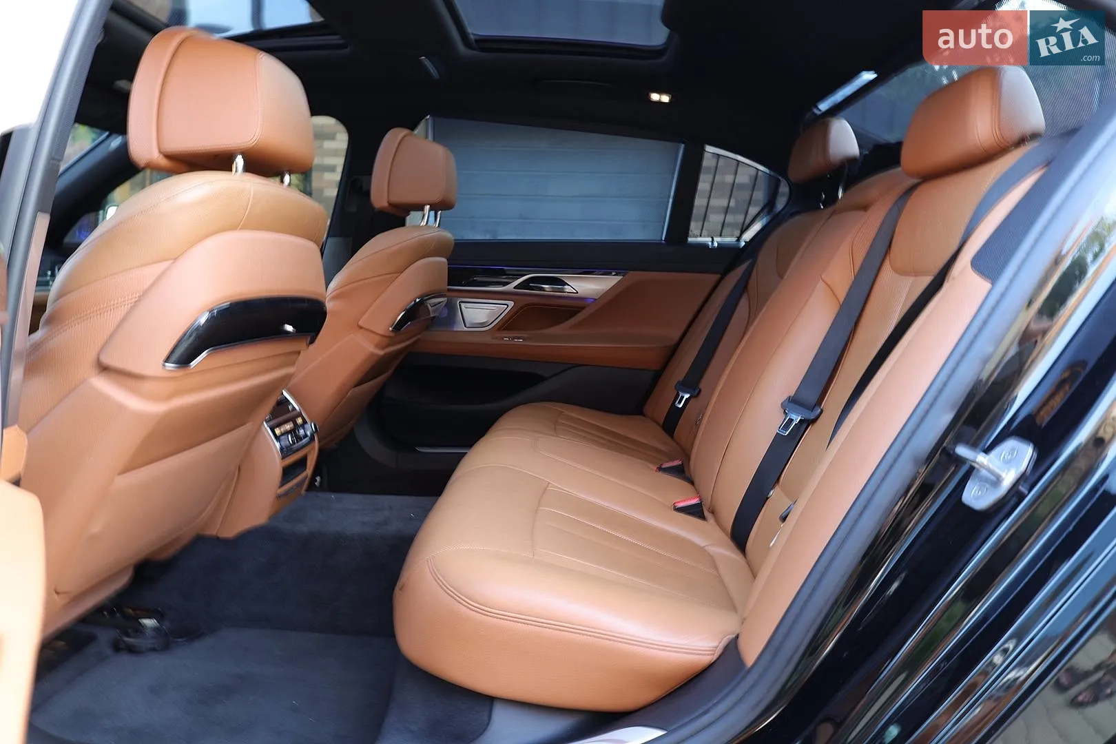 2015 BMW 7er - мініатюра 18
