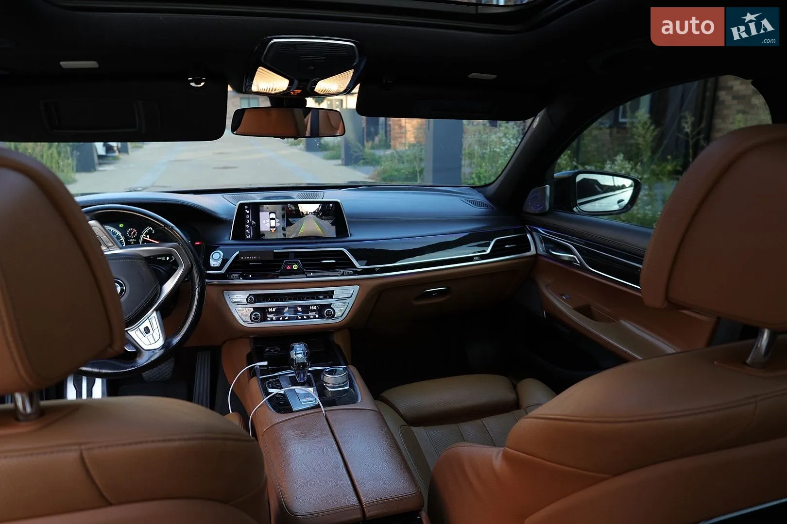 2015 BMW 7er - мініатюра 21