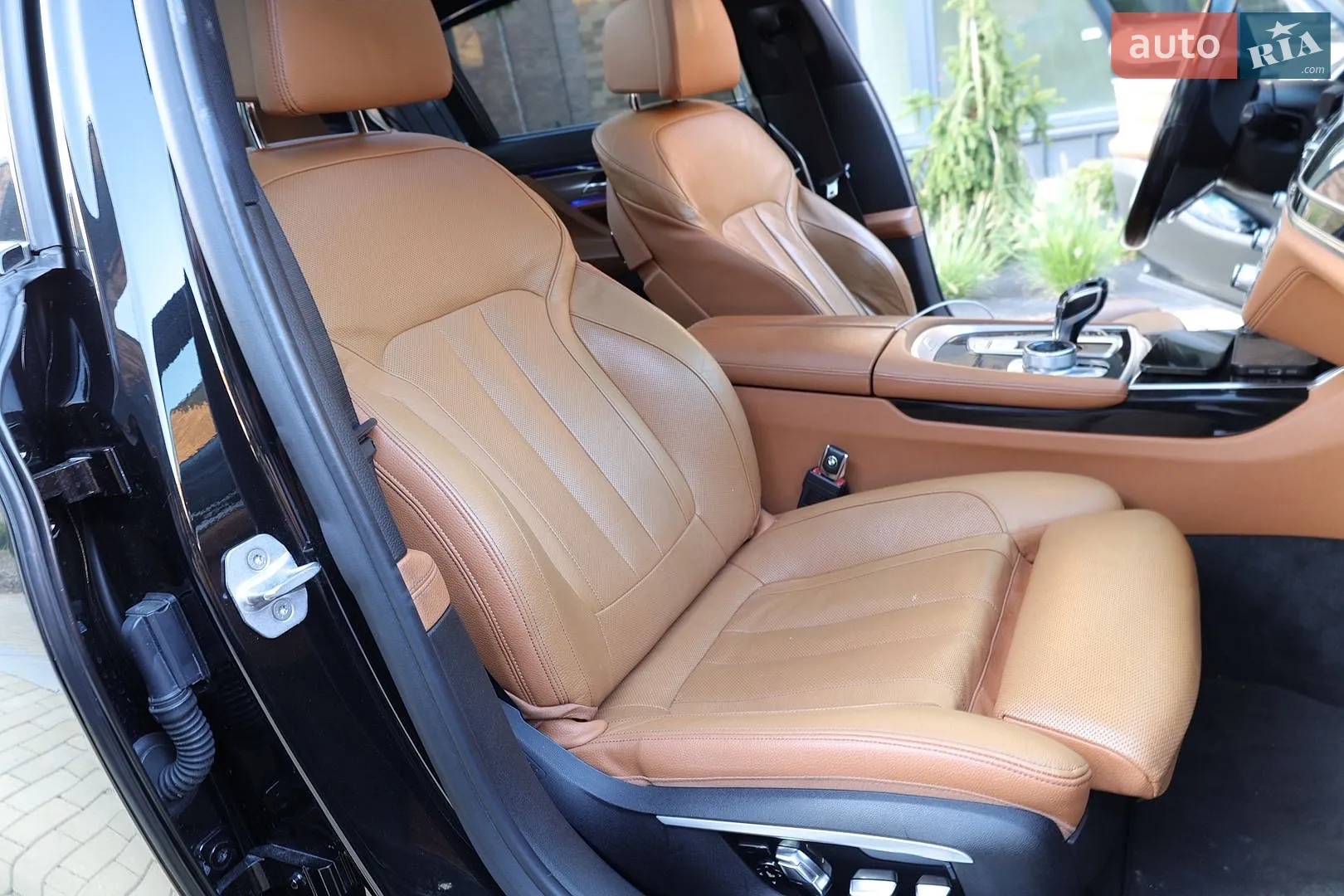 2015 BMW 7er - мініатюра 24