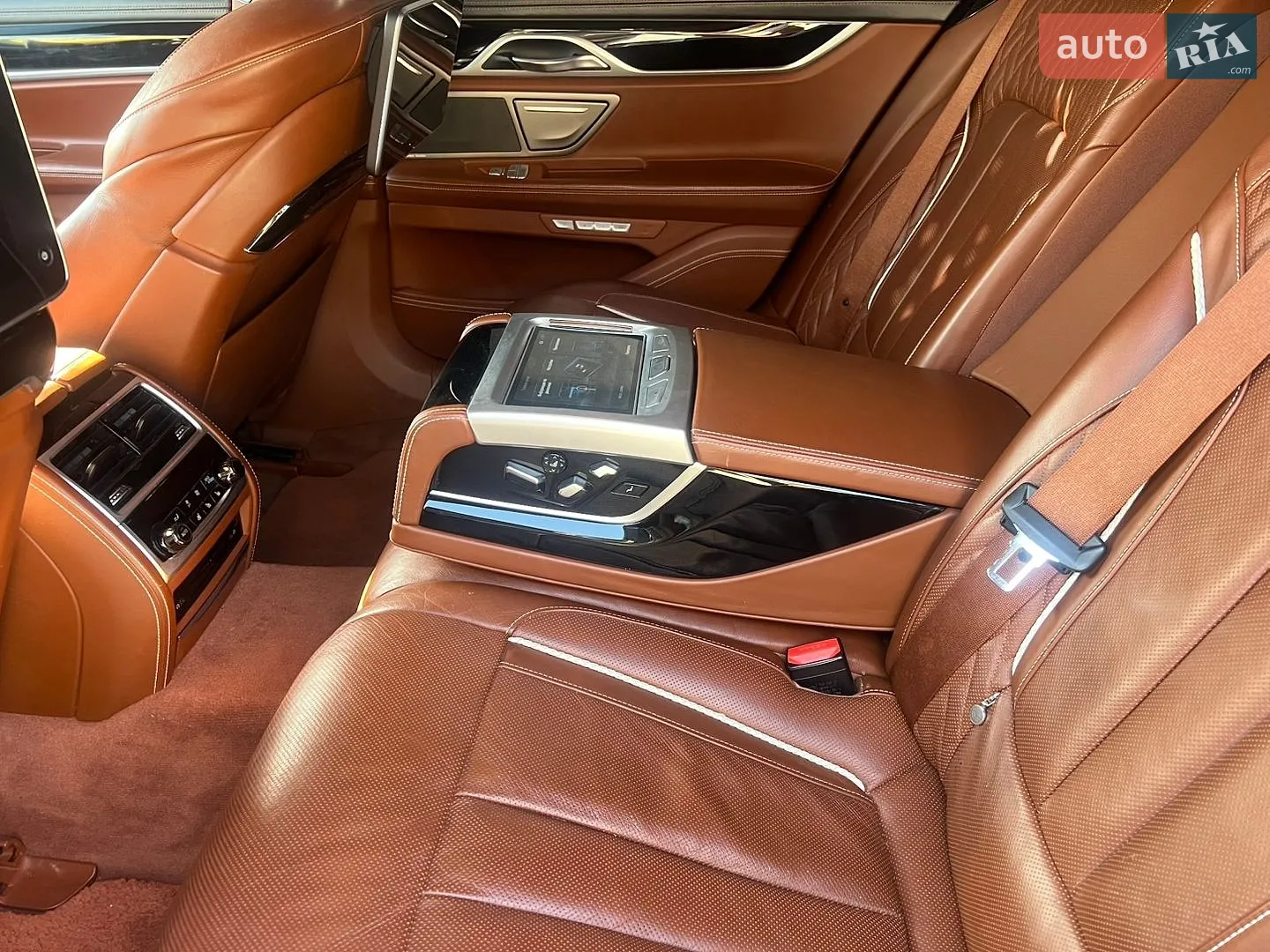 2017 BMW 7er - мініатюра 12