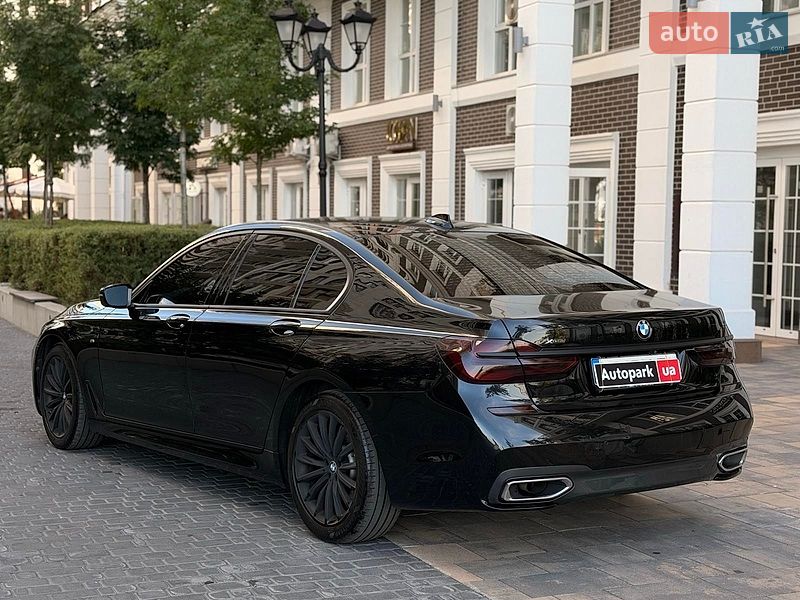 Седан BMW 7 Series 2016 в Киеве
