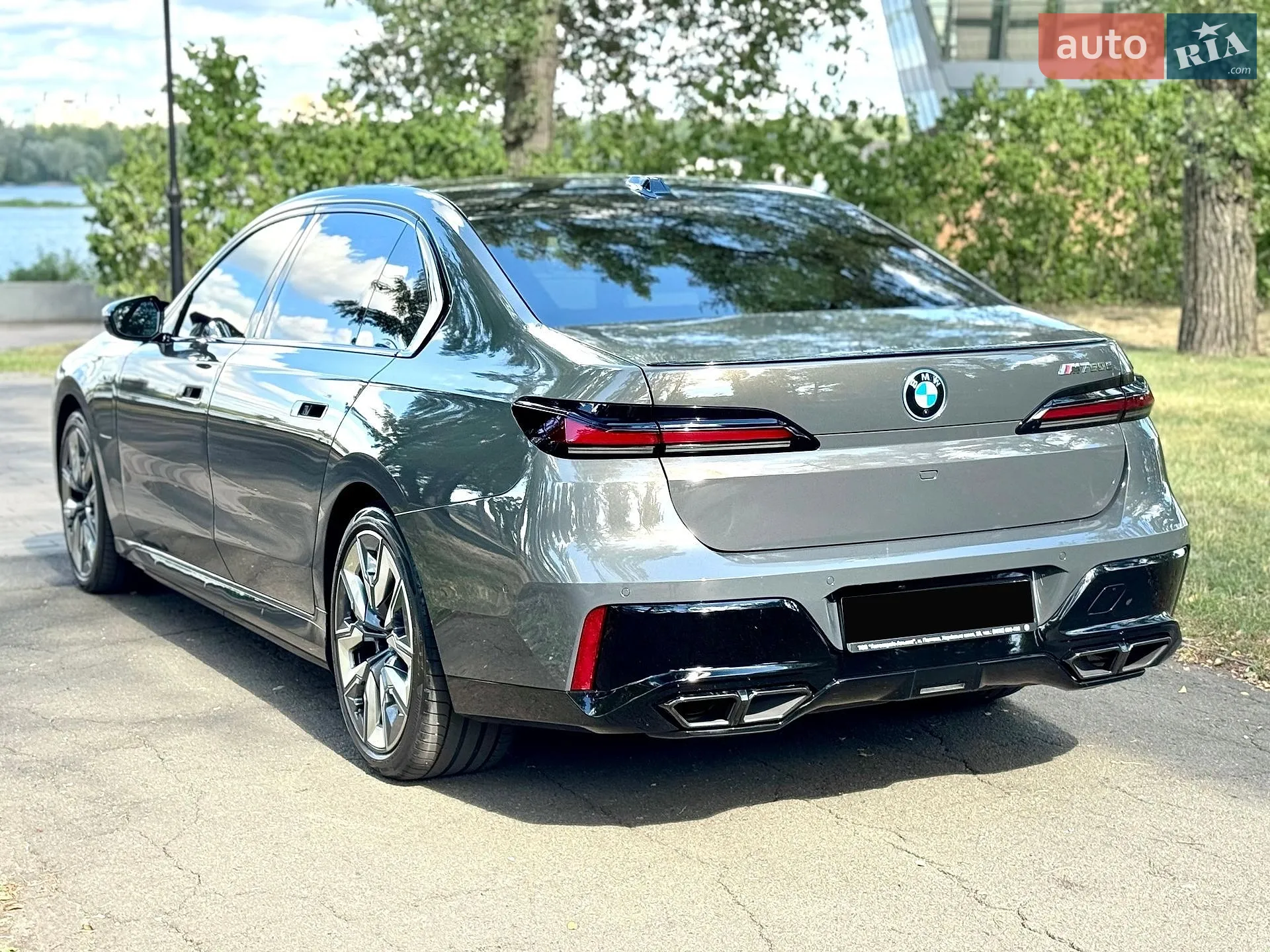 2025 BMW 7er - мініатюра 7