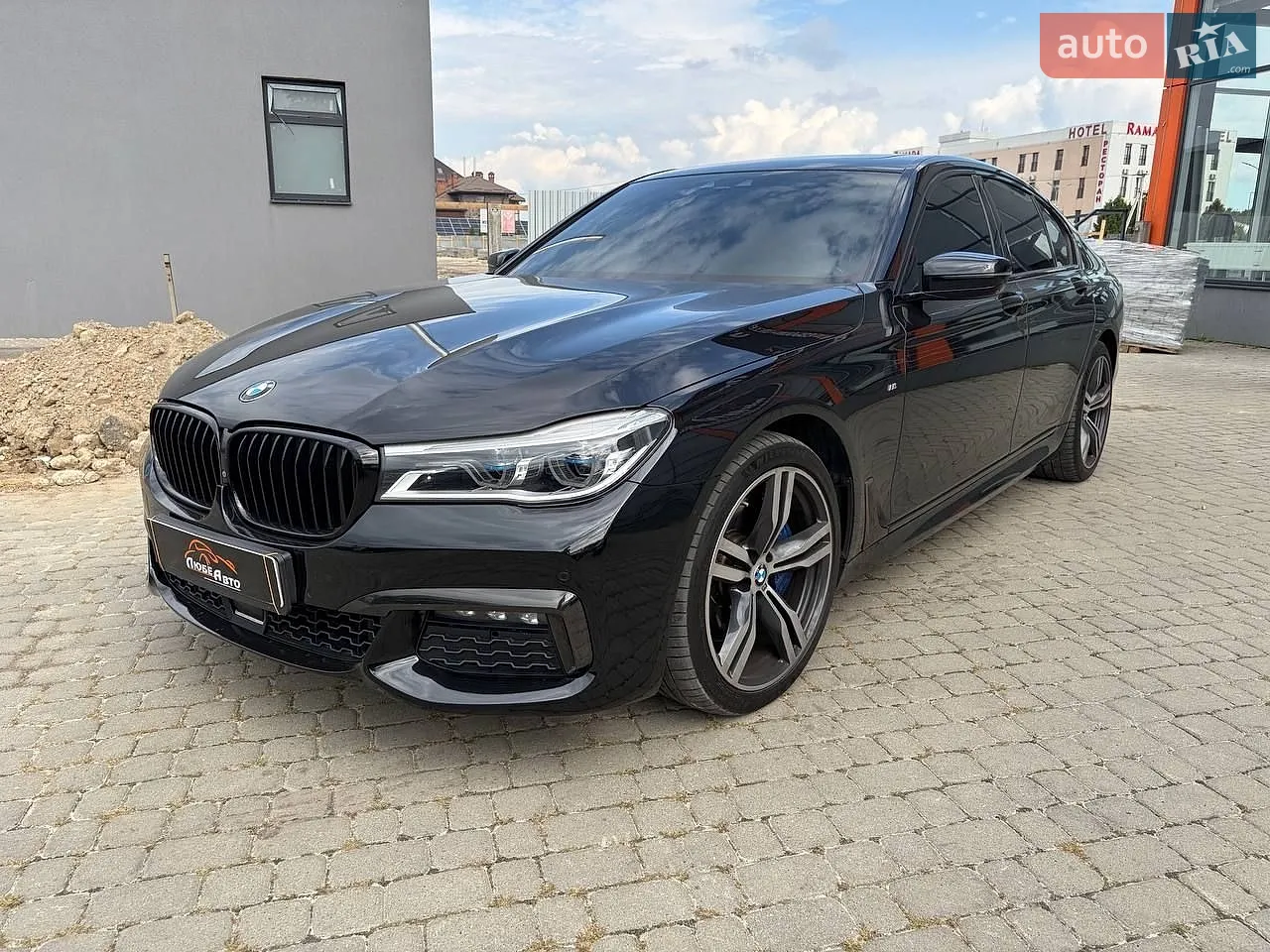 2017 BMW 7er - мініатюра 3