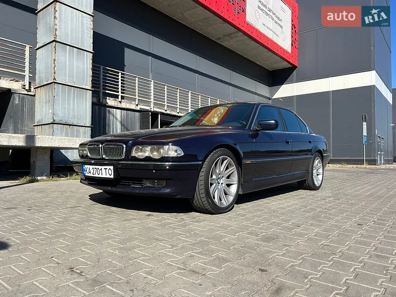 BMW 7 Series 2000