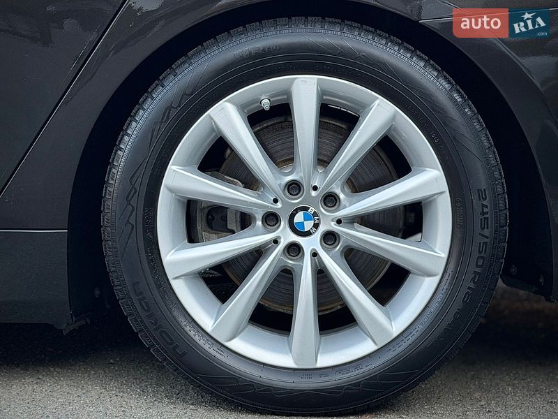 Седан BMW 7 Series 2015 в Киеве