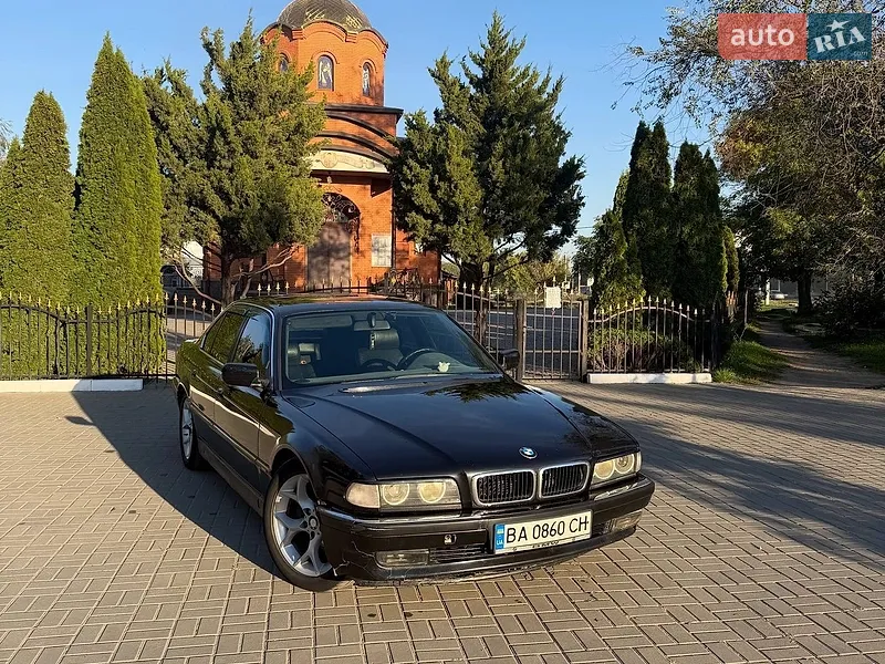 BMW 7 Series 1996