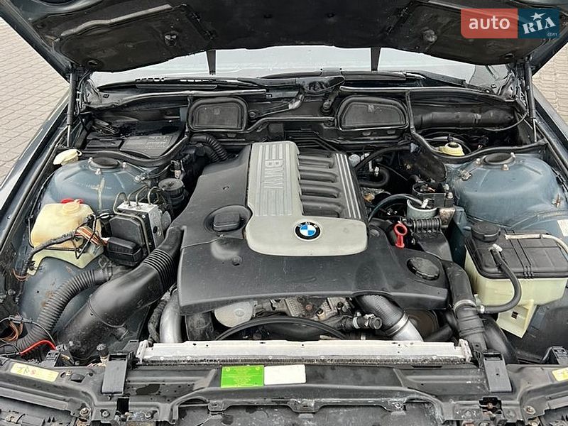 Седан BMW 7 Series 1999 в Любомле