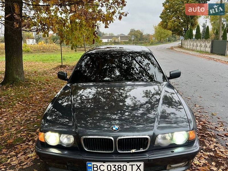 Седан BMW 7 Series 1999 в Любомле