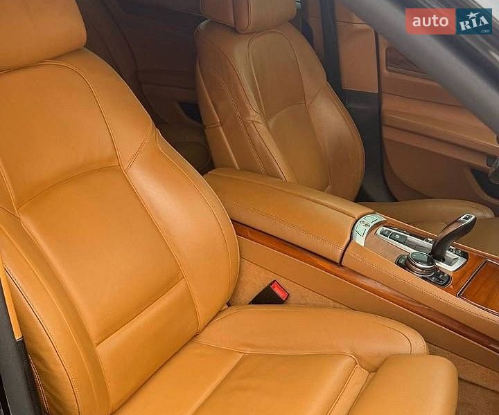 Седан BMW 7 Series 2014 в Одессе