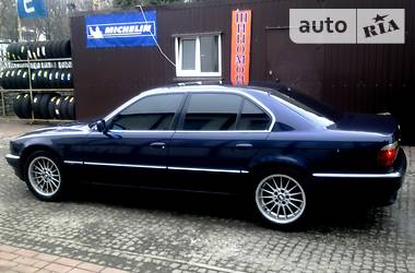 Седан BMW 7 Series 1996 в Дніпрі