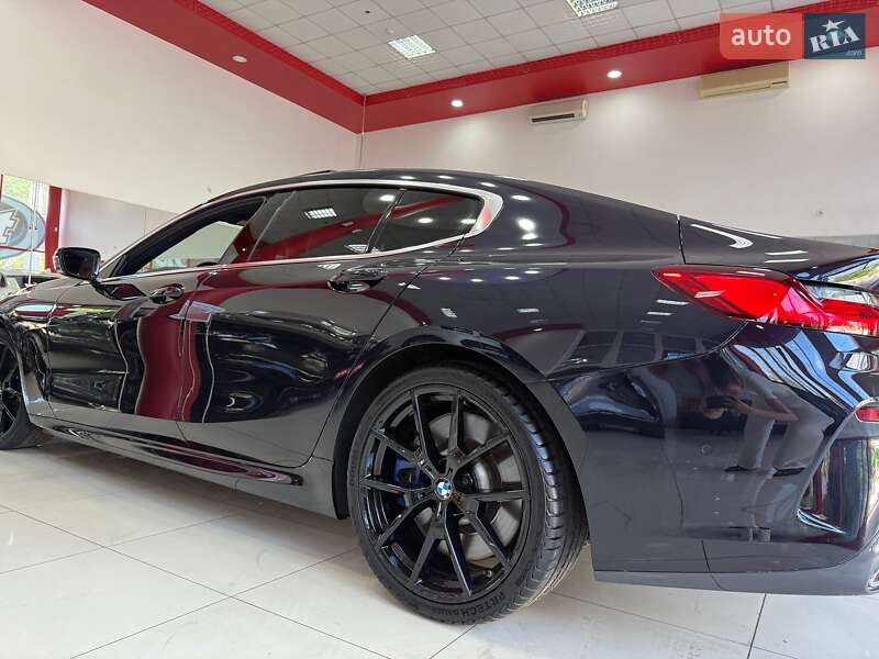 Купе BMW 8 Series Gran Coupe 2020 в Києві фото 53 Купе BMW 8 Series Gran Coupe 2020 в Києві