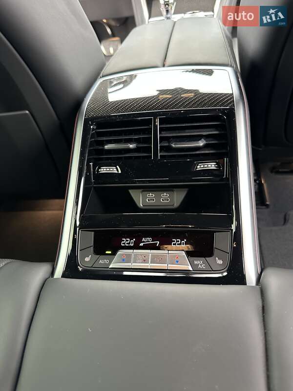 Купе BMW 8 Series Gran Coupe 2024 в Киеве