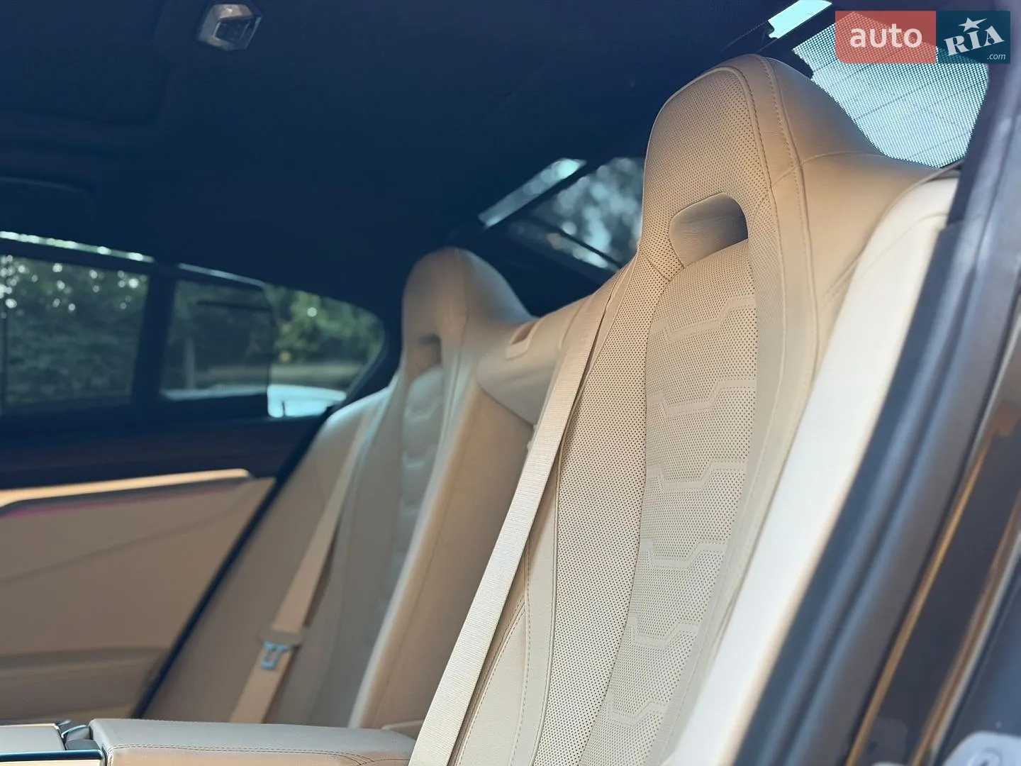 2020 BMW 8er - мініатюра 29