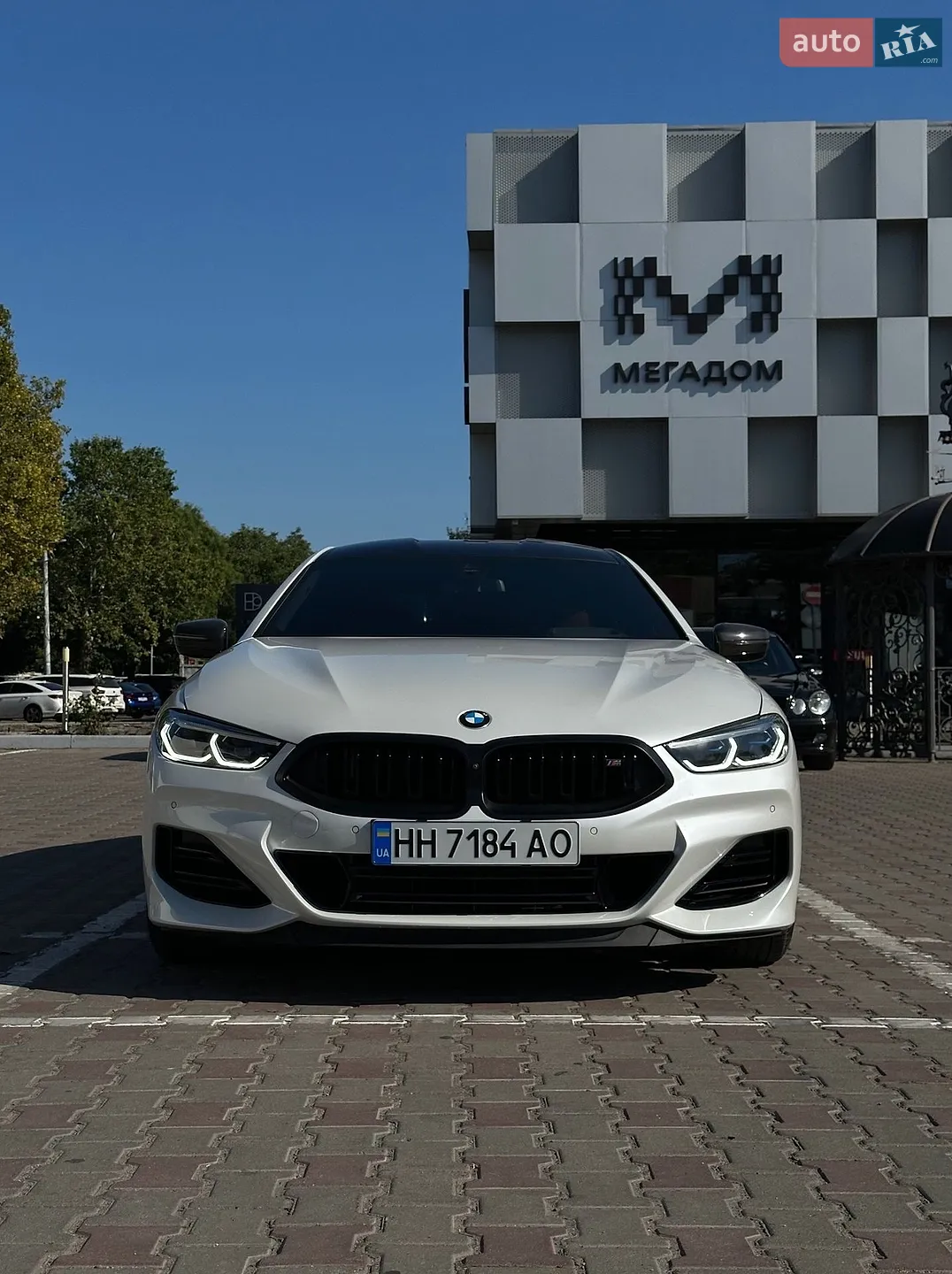 2020 BMW 8er - мініатюра 2