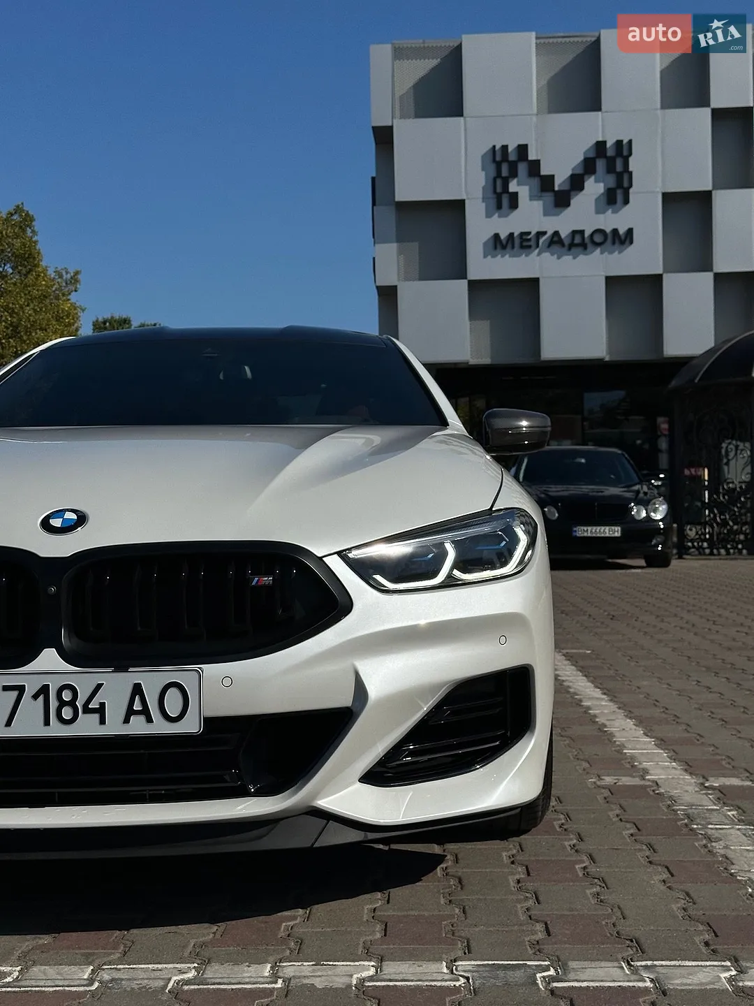 2020 BMW 8er - мініатюра 11