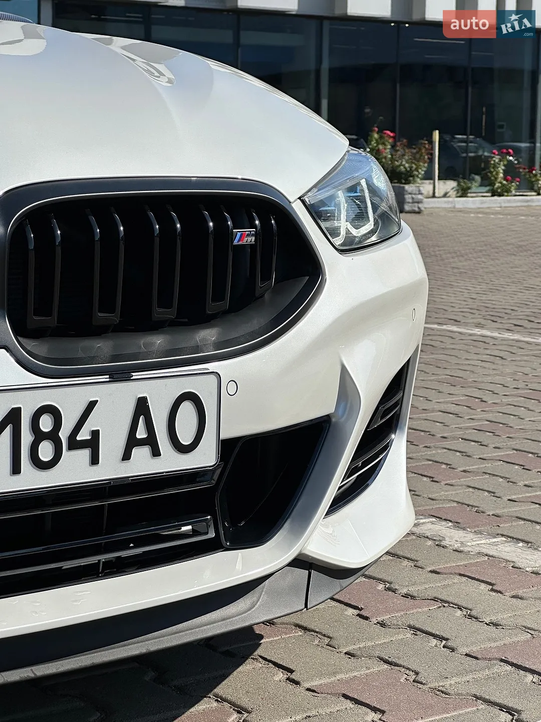 2020 BMW 8er - мініатюра 13