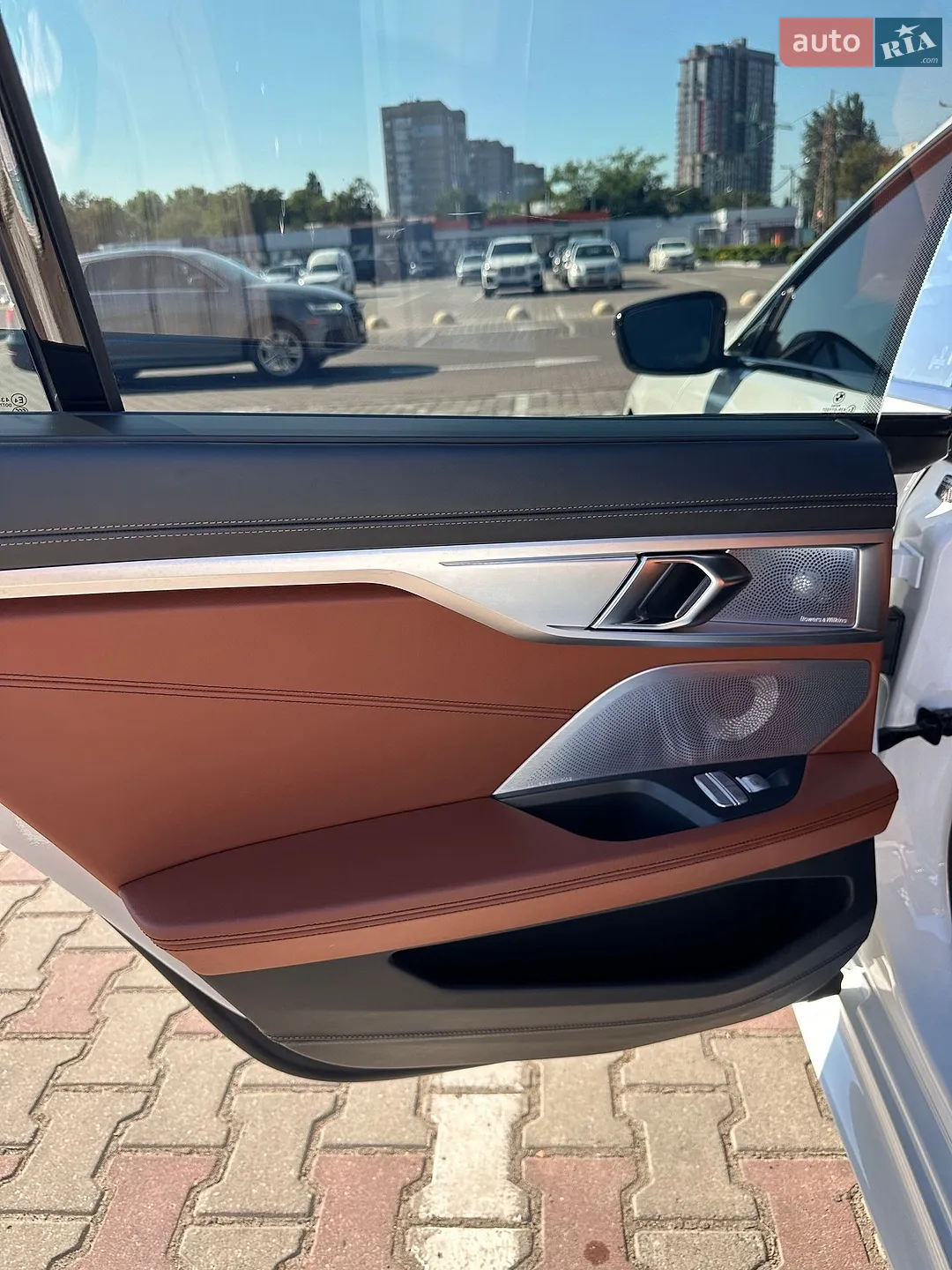 2020 BMW 8er - мініатюра 26