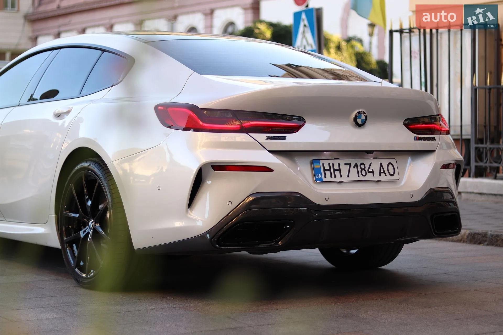 2020 BMW 8er - мініатюра 46