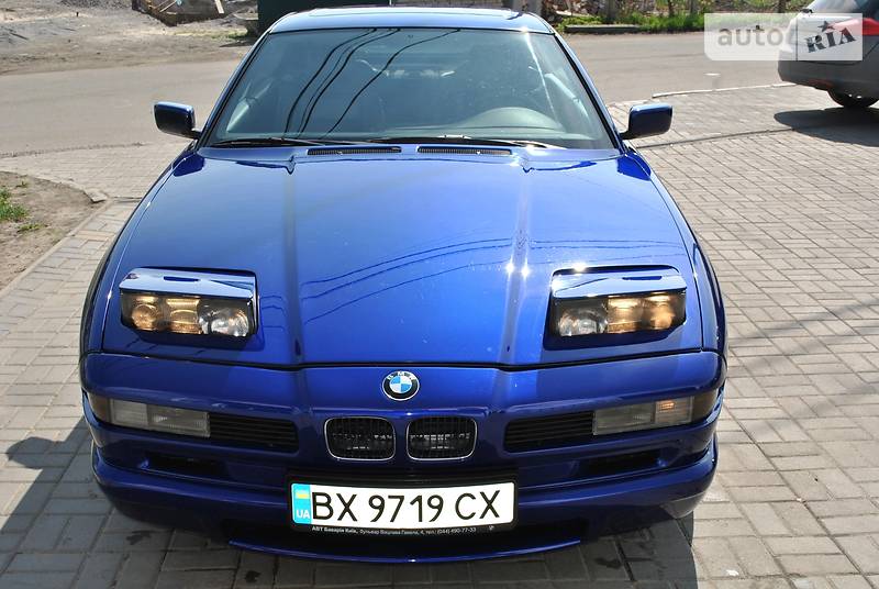 Купе BMW 8 Series 1992 в Староконстантинове