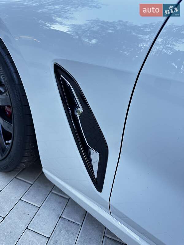 Кабриолет BMW 8 Series 2020 в Киеве