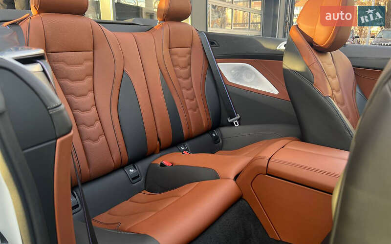 Кабриолет BMW 8 Series 2021 в Ивано-Франковске