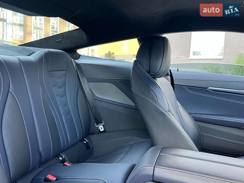 Купе BMW 8 Series 2021 в Черновцах