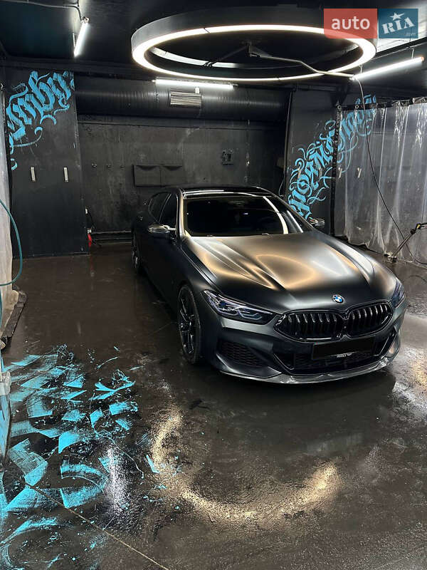 BMW 8 Series 2019