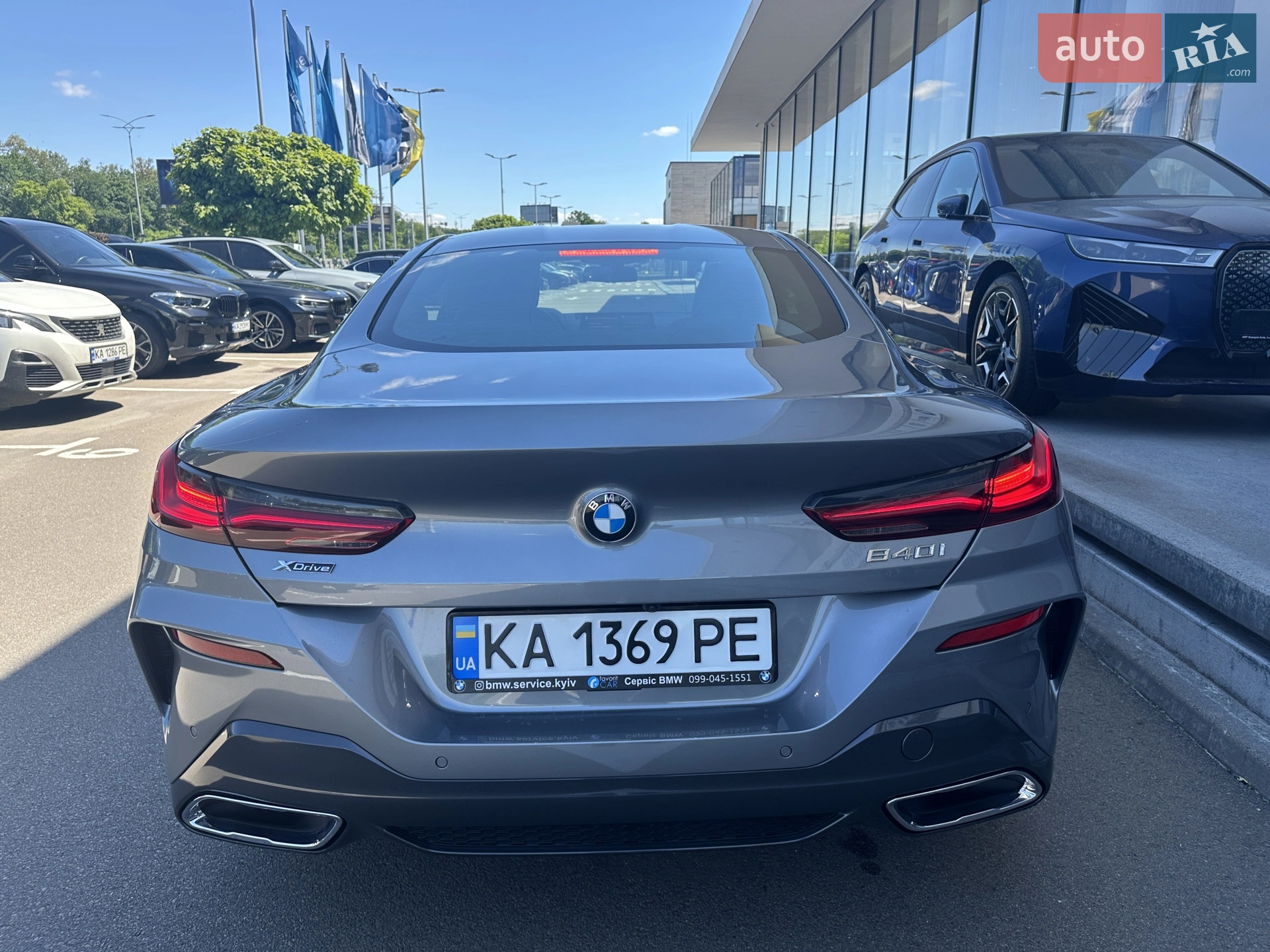 2024 BMW 8er - мініатюра 12