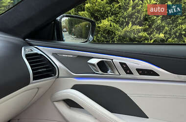 Купе BMW 8 Series 2020 в 