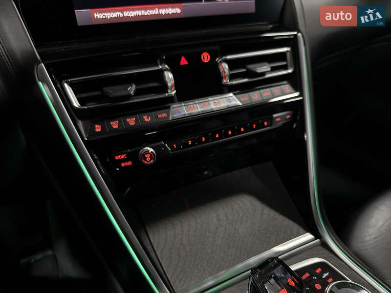 Купе BMW 8 Series 2018 в Киеве