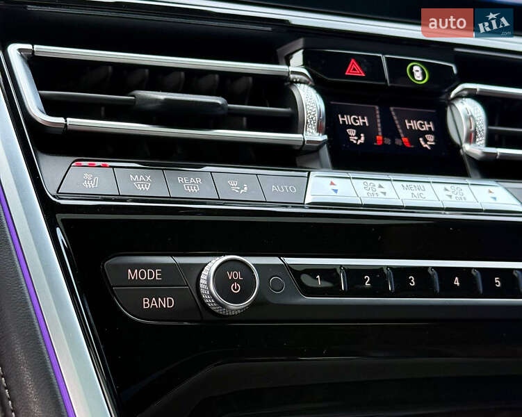 Купе BMW 8 Series 2021 в Киеве