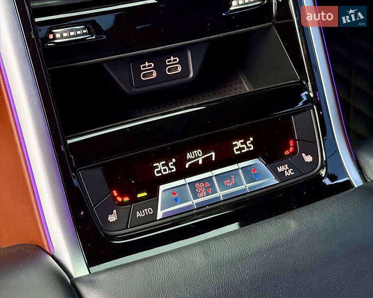 Купе BMW 8 Series 2021 в Киеве