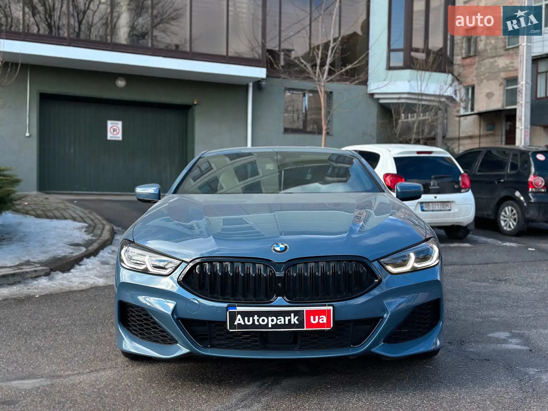 2021 BMW 8er - мініатюра 2