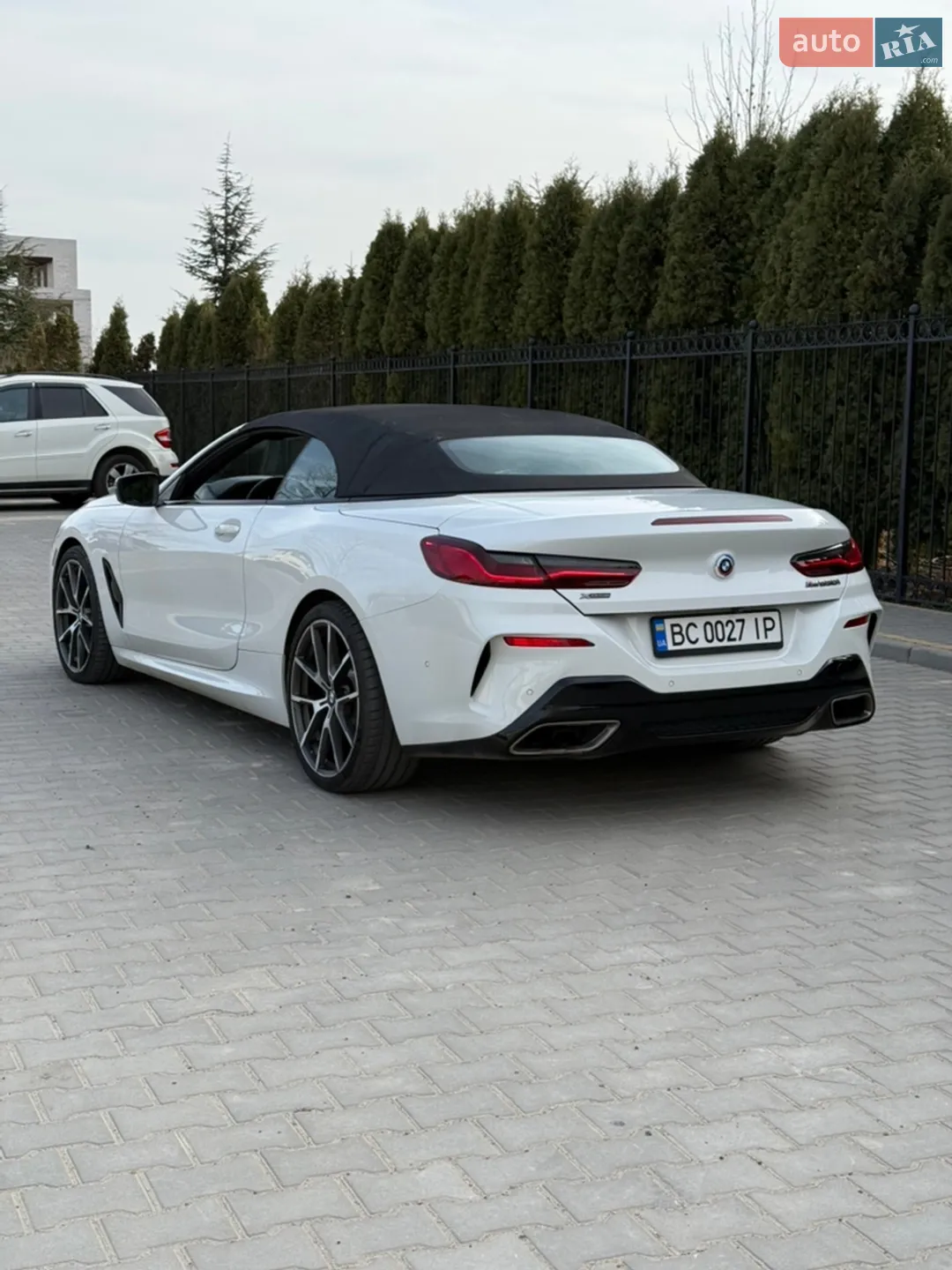 BMW 8 Series 2019 VIN WBAFY4C54KBX39281 фото оголошення 7 з 16