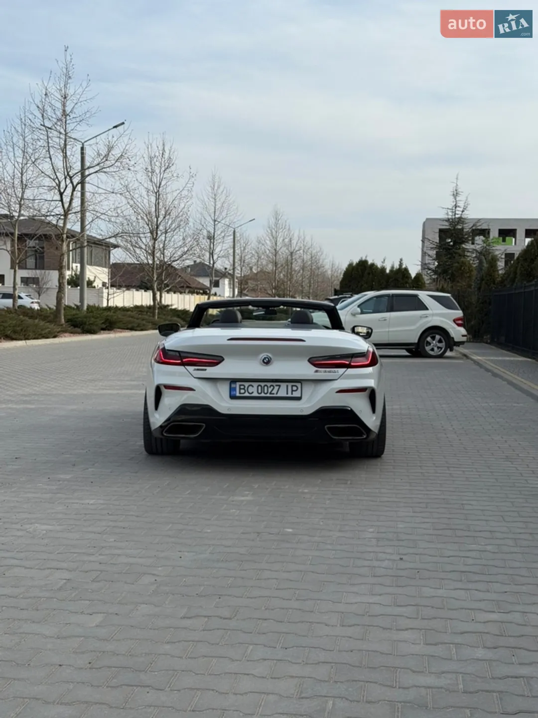 BMW 8 Series 2019 VIN WBAFY4C54KBX39281 фото оголошення 10 з 16