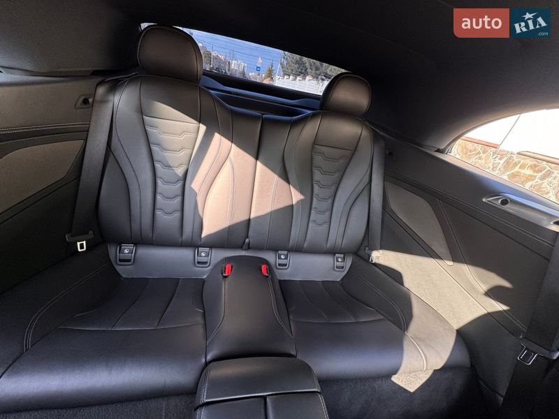 Кабриолет BMW 8 Series 2019 в Киеве фото 40 Кабриолет BMW 8 Series 2019 в Киеве