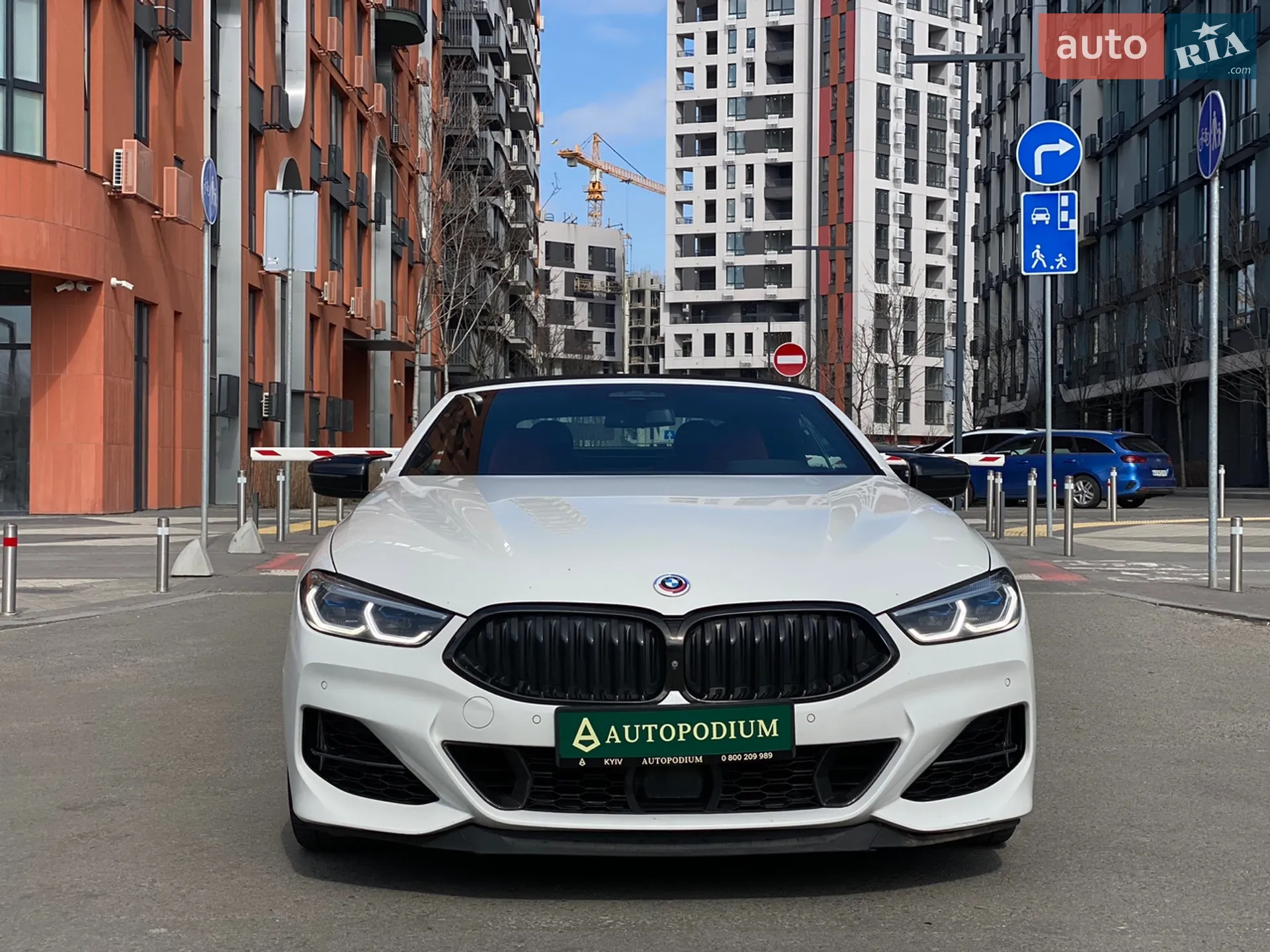 2020 BMW 8er - мініатюра 11