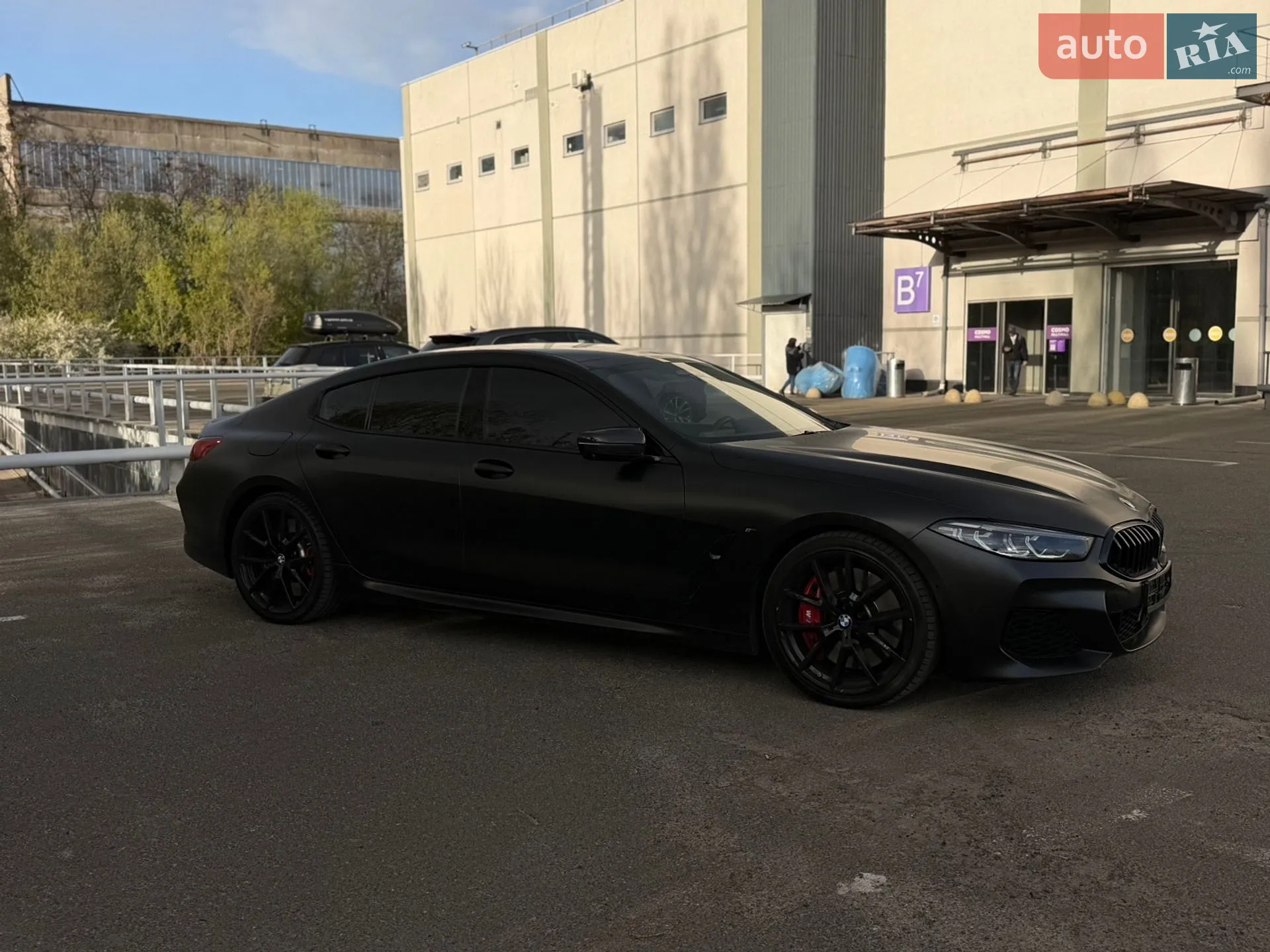 2020 BMW 8er - мініатюра 3