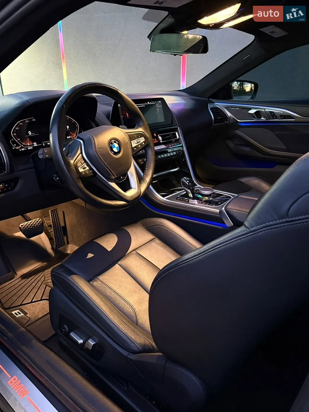 2021 BMW 8er - мініатюра 14