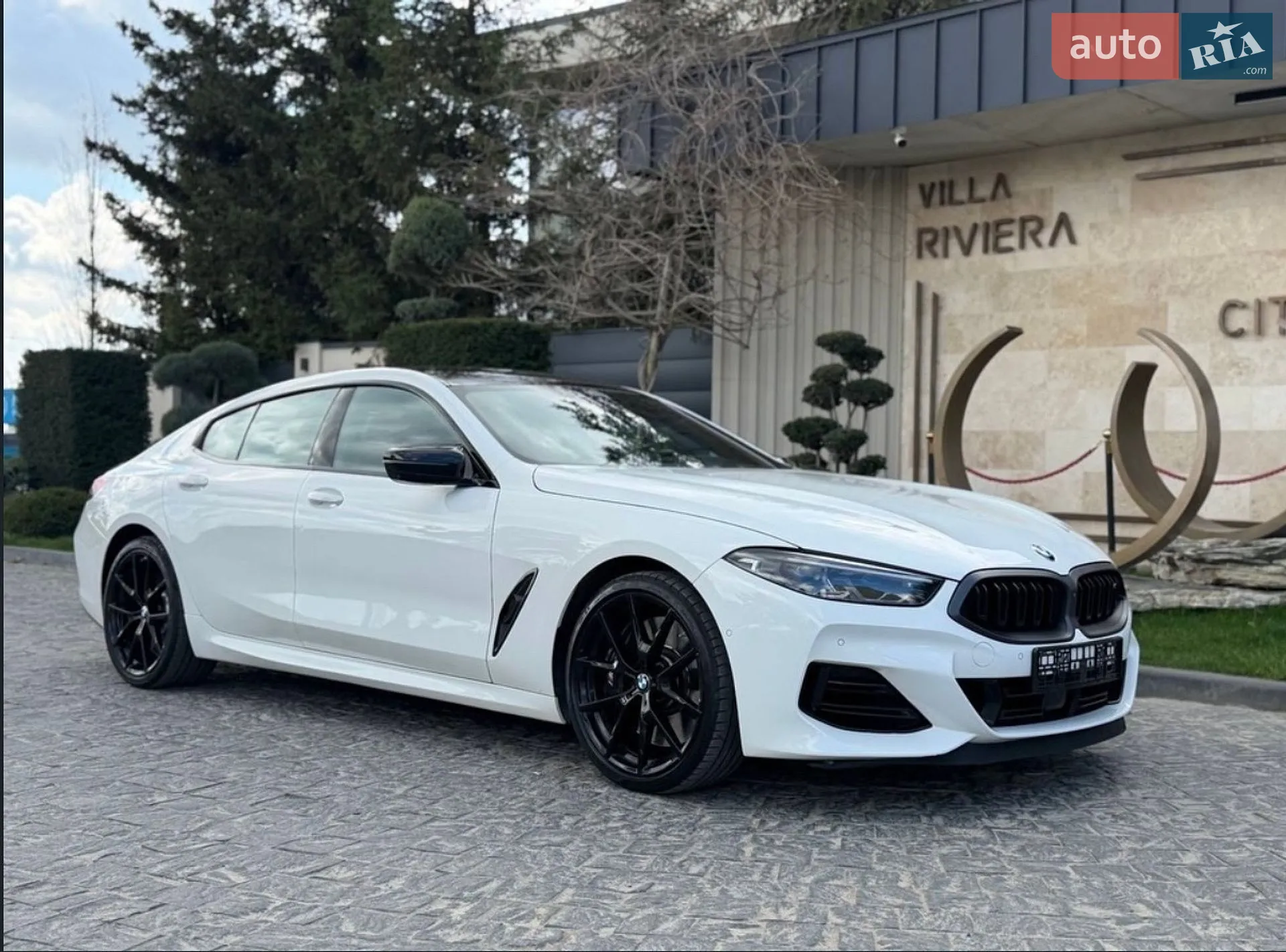 2022 BMW 8er - мініатюра 2