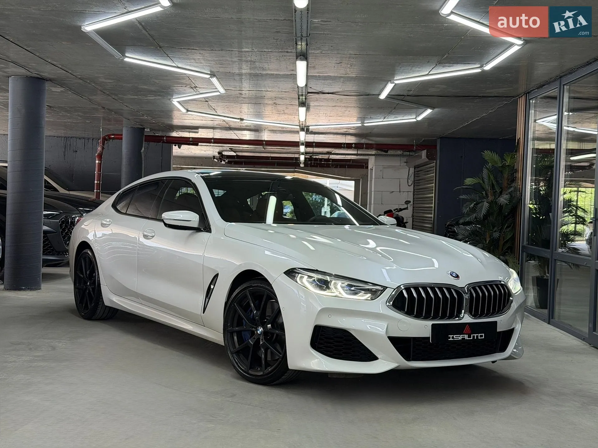 2021 BMW 8er - мініатюра 2