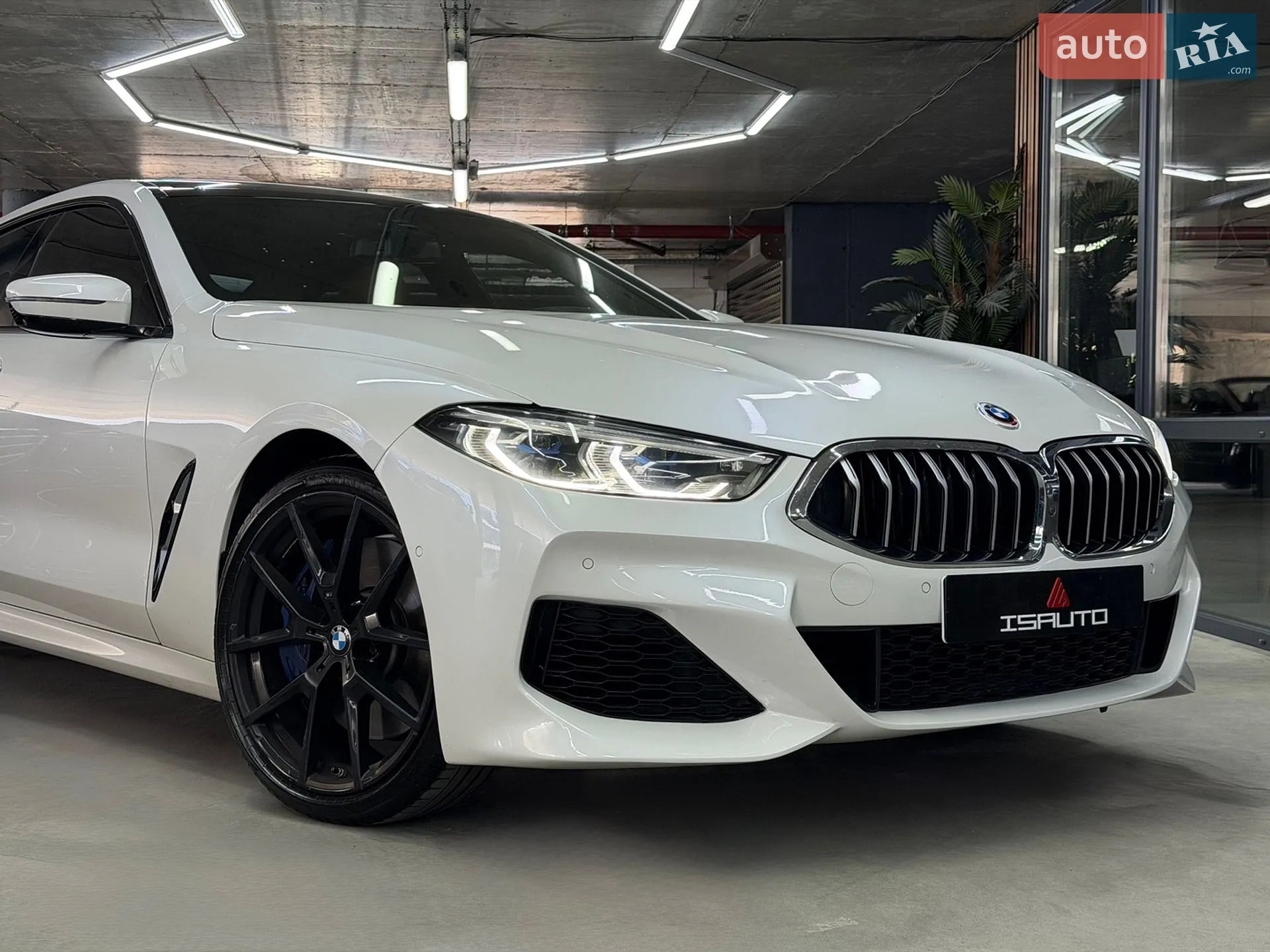 2021 BMW 8er - мініатюра 4